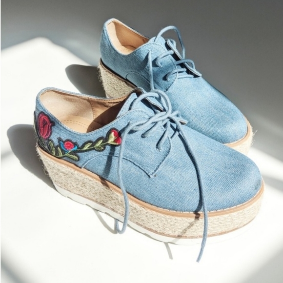pazzle Shoes - Pazzle | Platform Denim Embroidered Flower